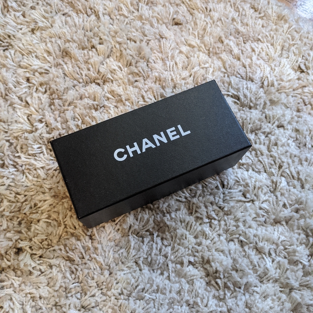 Chanel Sunglasses Box